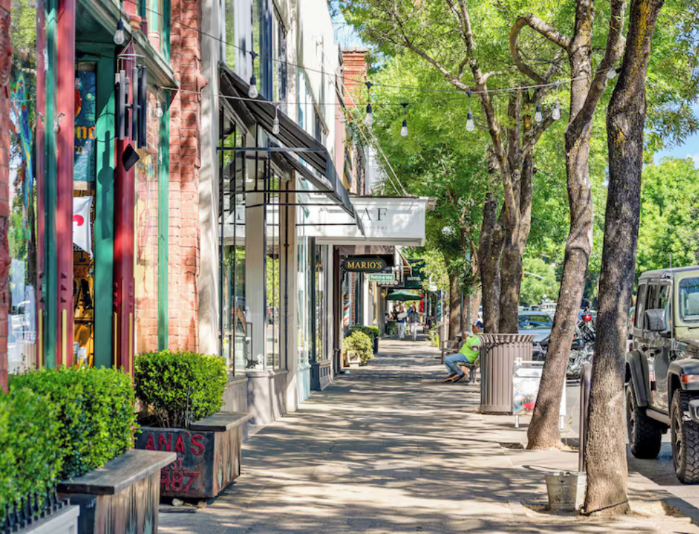 NVN_Summer_StHelena_Shopping